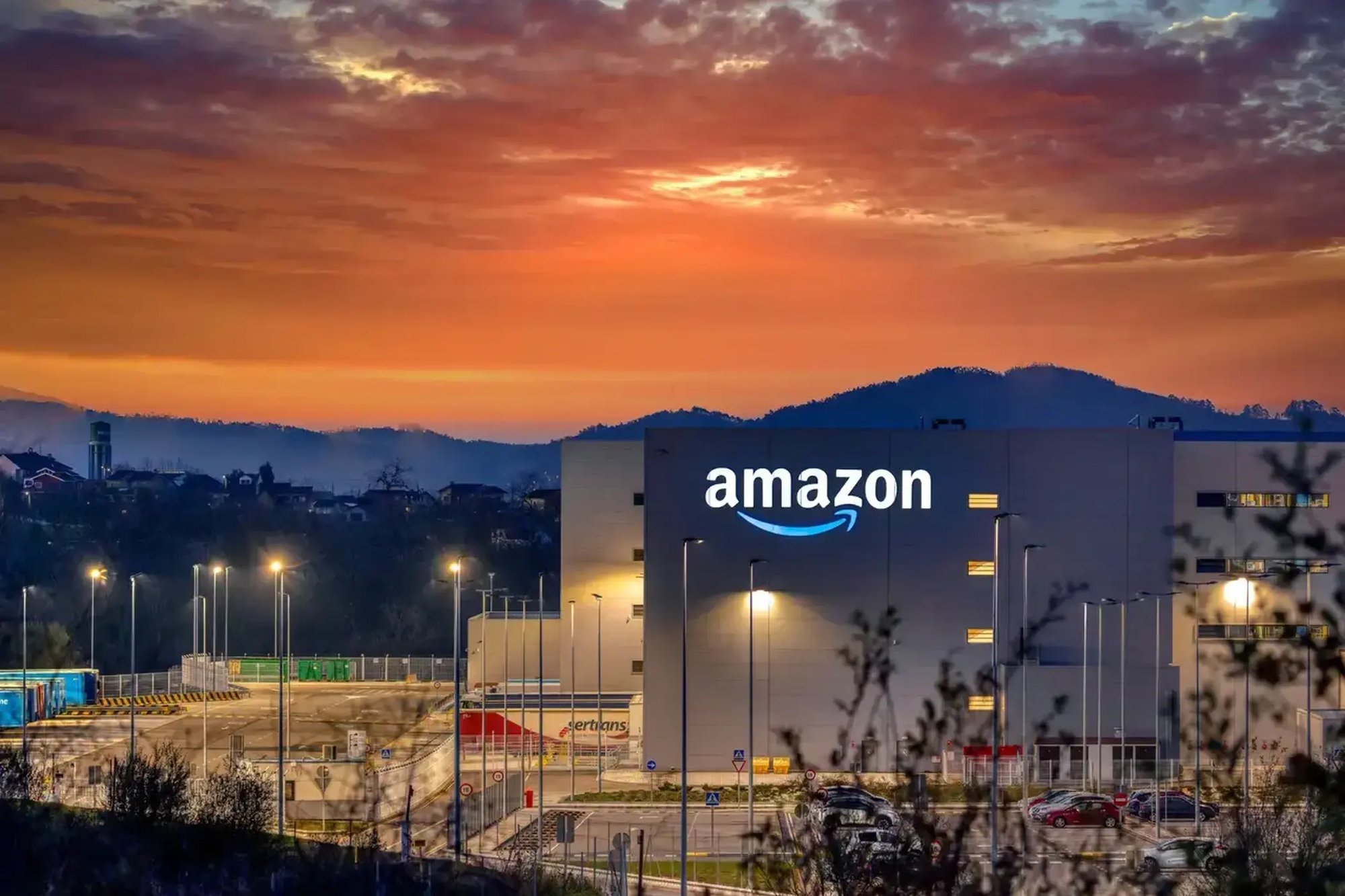 amazon_2100x1400
